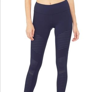 Alo Moto leggings (yoga/workout)
